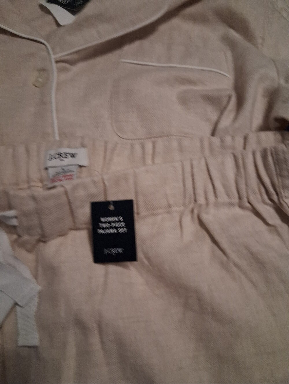 PAJAMAS - Picture 6 of 11